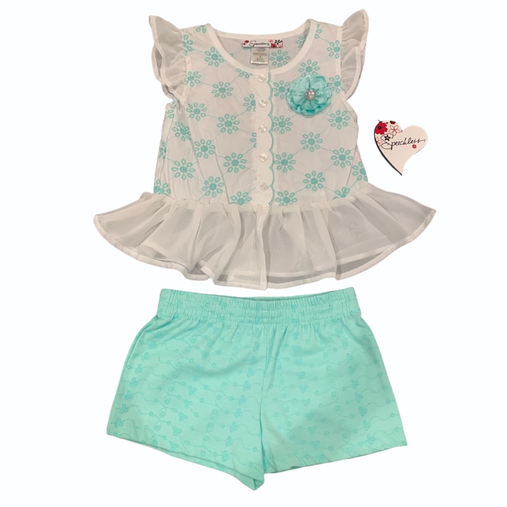 NWT 2-piece Speechless top & shorts set size 5